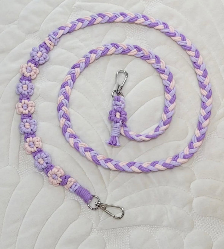 Macrame phone landyard