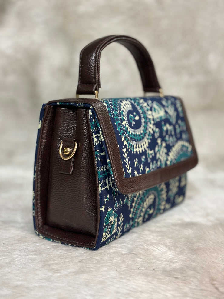 Neelika Box Bag