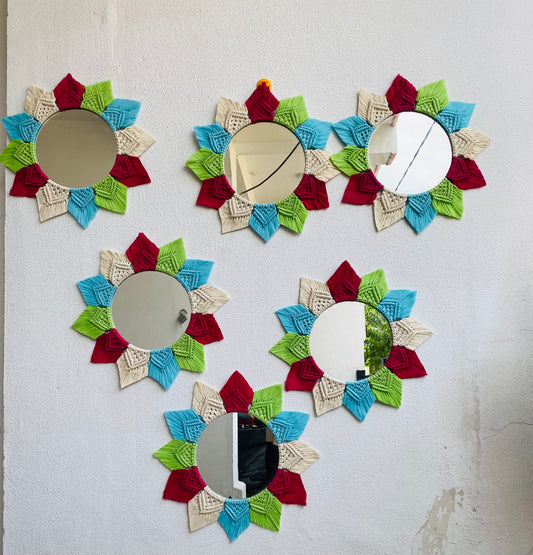 Spiral glow mirror