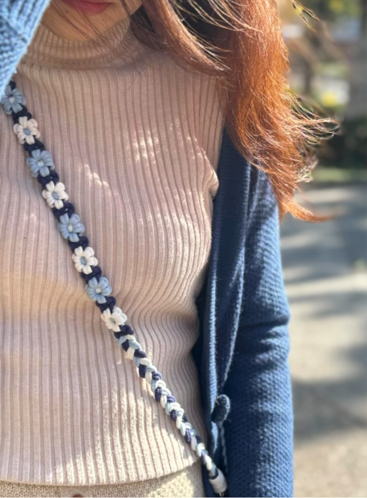 Macrame phone landyard