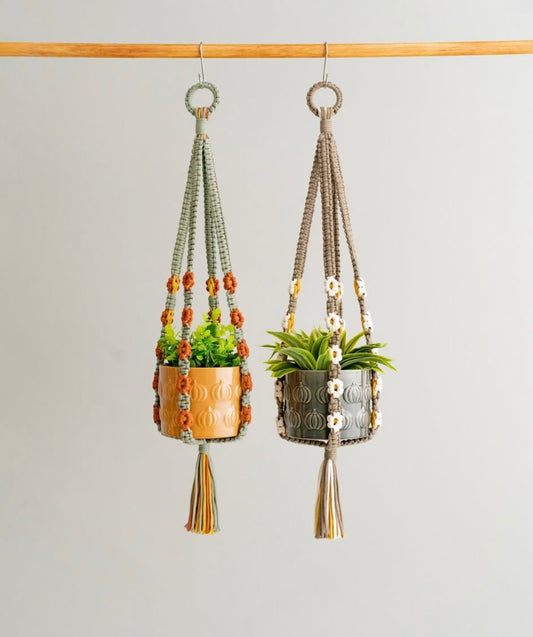 Flower plant hanger