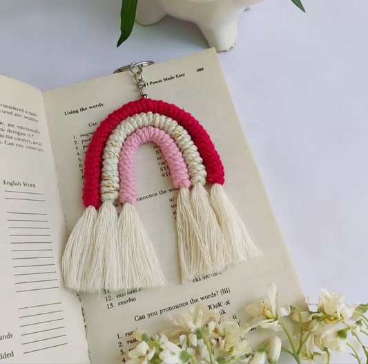 Macrame rainbow keychain