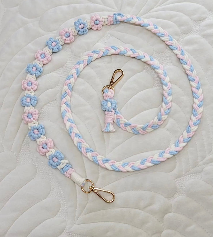 Macrame phone landyard