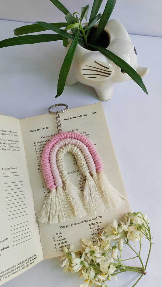 Macrame rainbow keychain