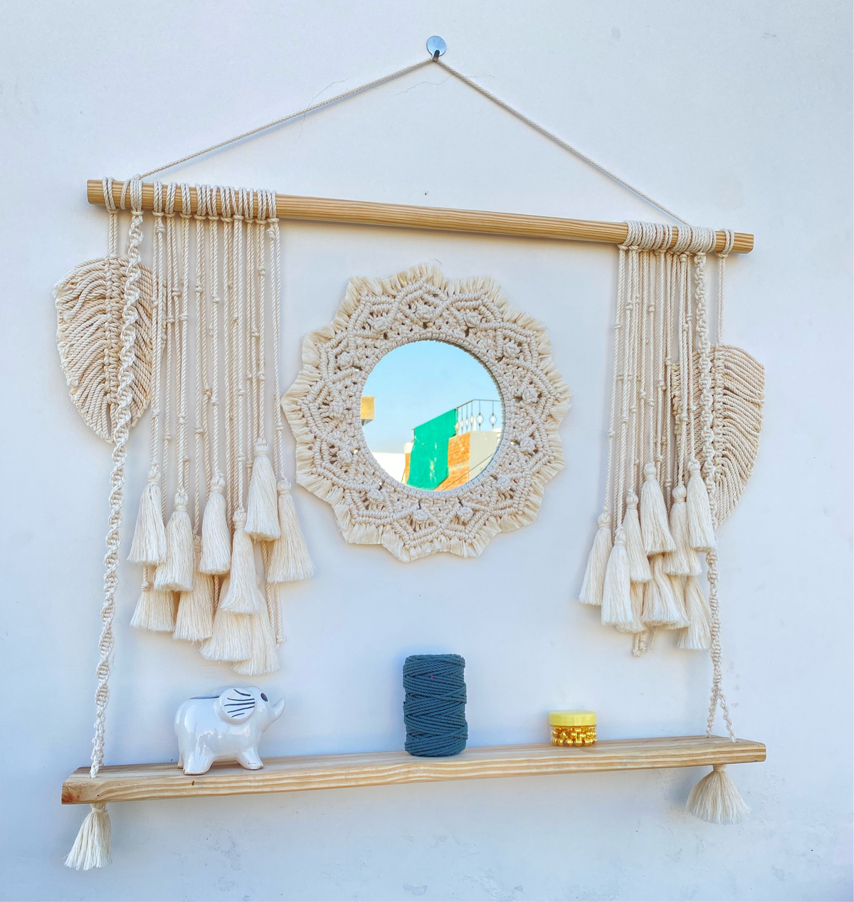 Wall shelf with Mirror