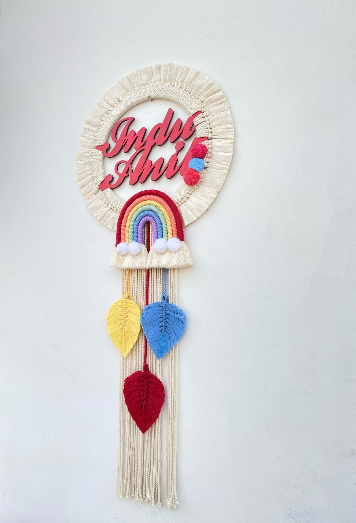 Macrame Round customised nameplate